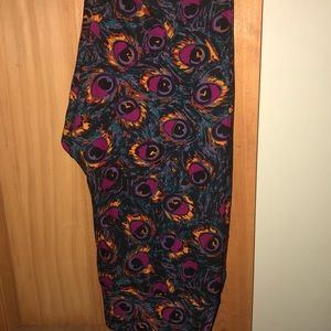 NWT OS LLR Peacock Feather Abstract Leggings
